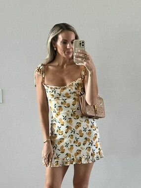 Reformation Lemon Print Mini Dress – SiZe 8